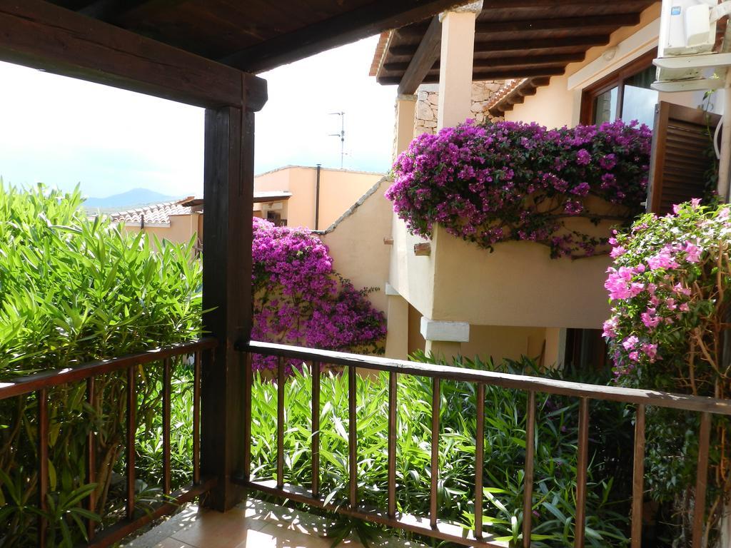 Sardinia Blu Residence Golfo Aranci Exterior foto