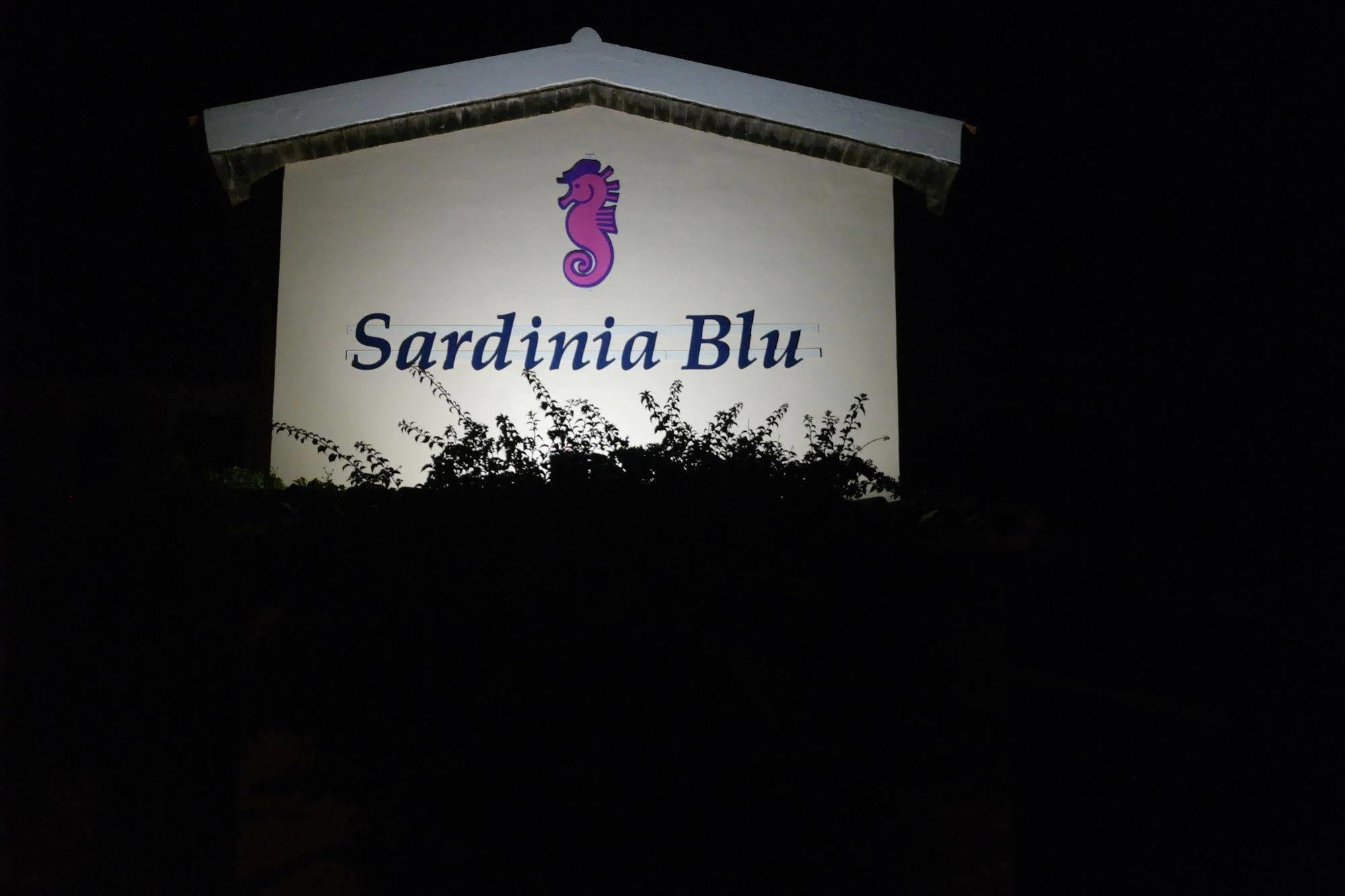 Sardinia Blu Residence Golfo Aranci Exterior foto