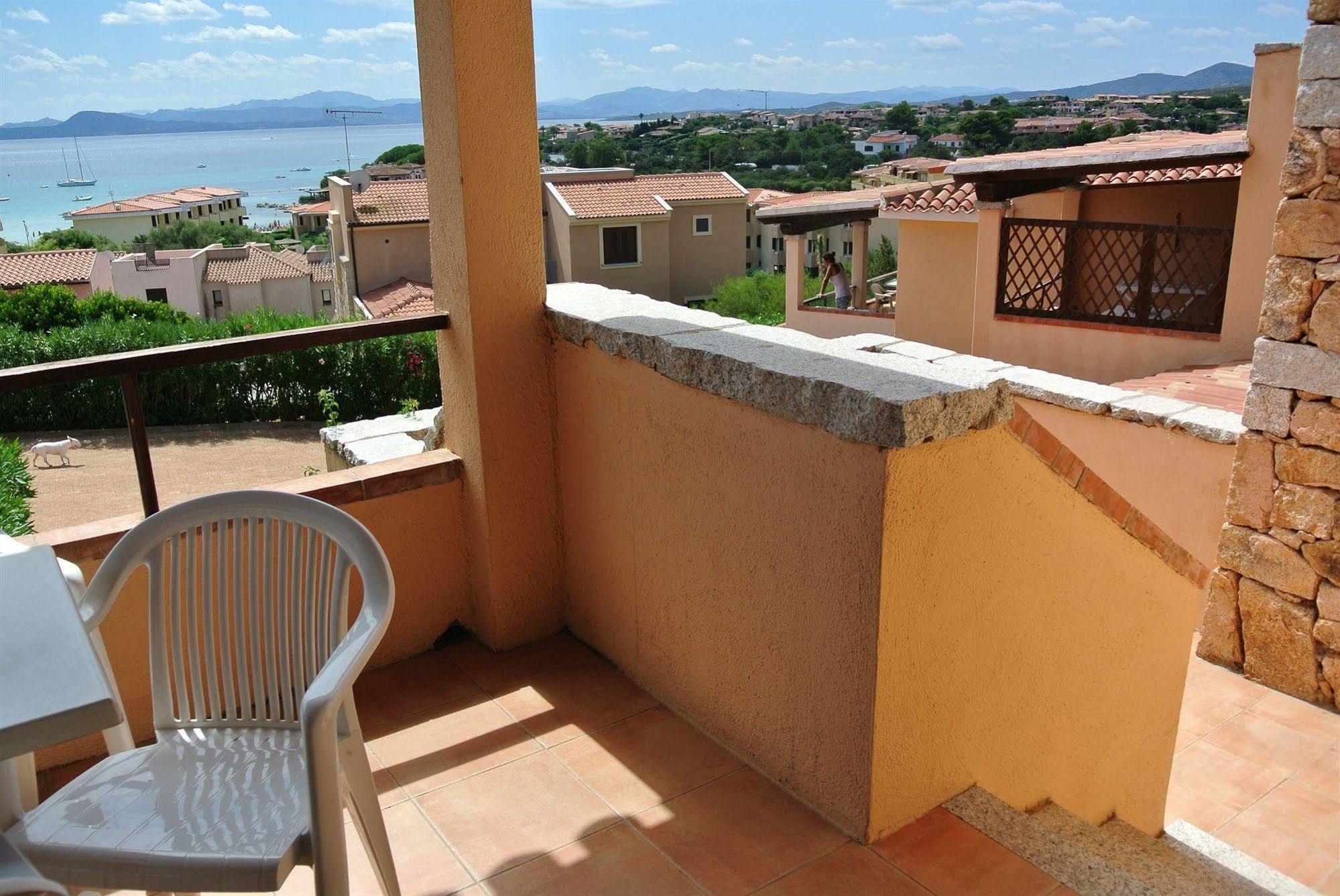 Sardinia Blu Residence Golfo Aranci Exterior foto