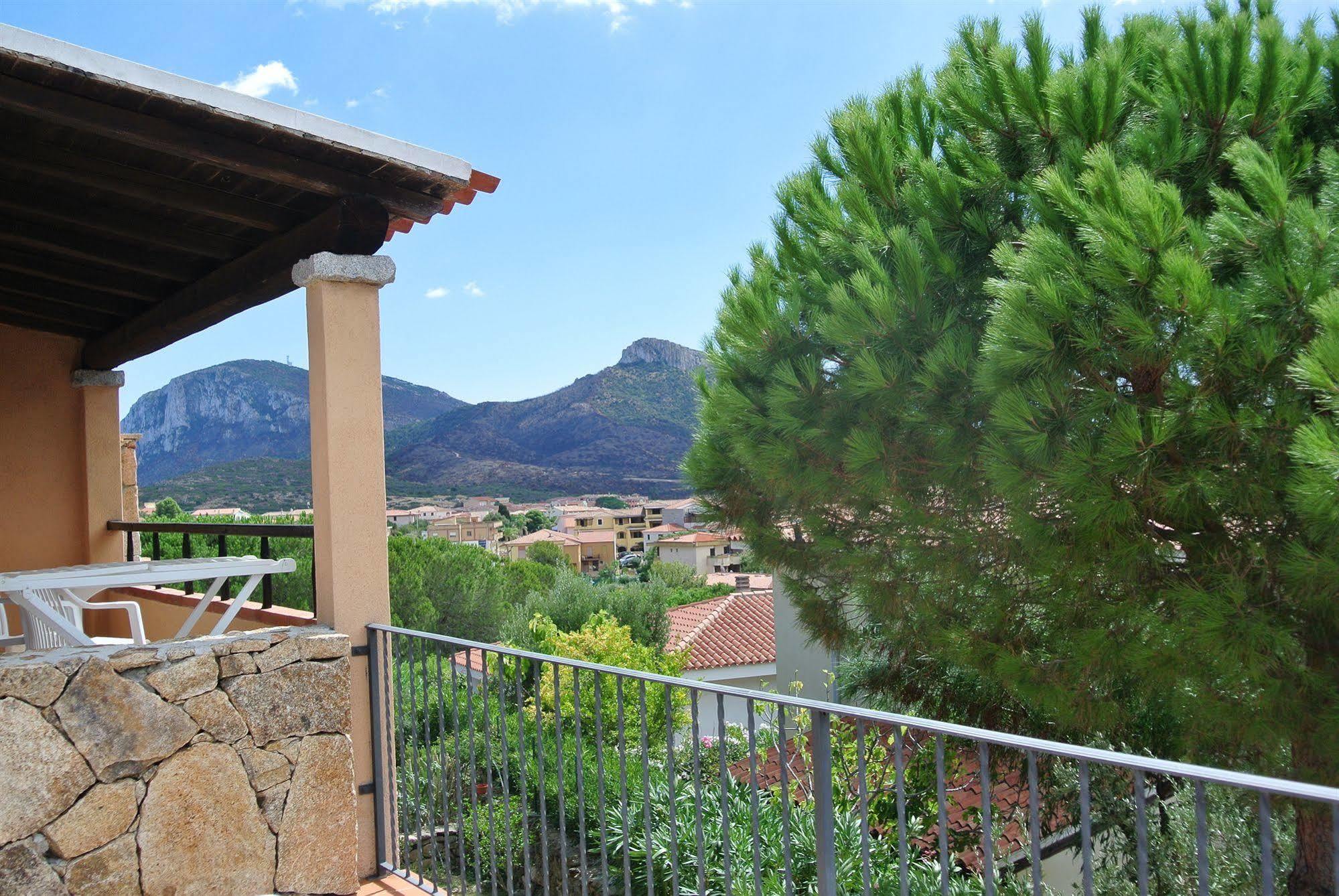Sardinia Blu Residence Golfo Aranci Exterior foto