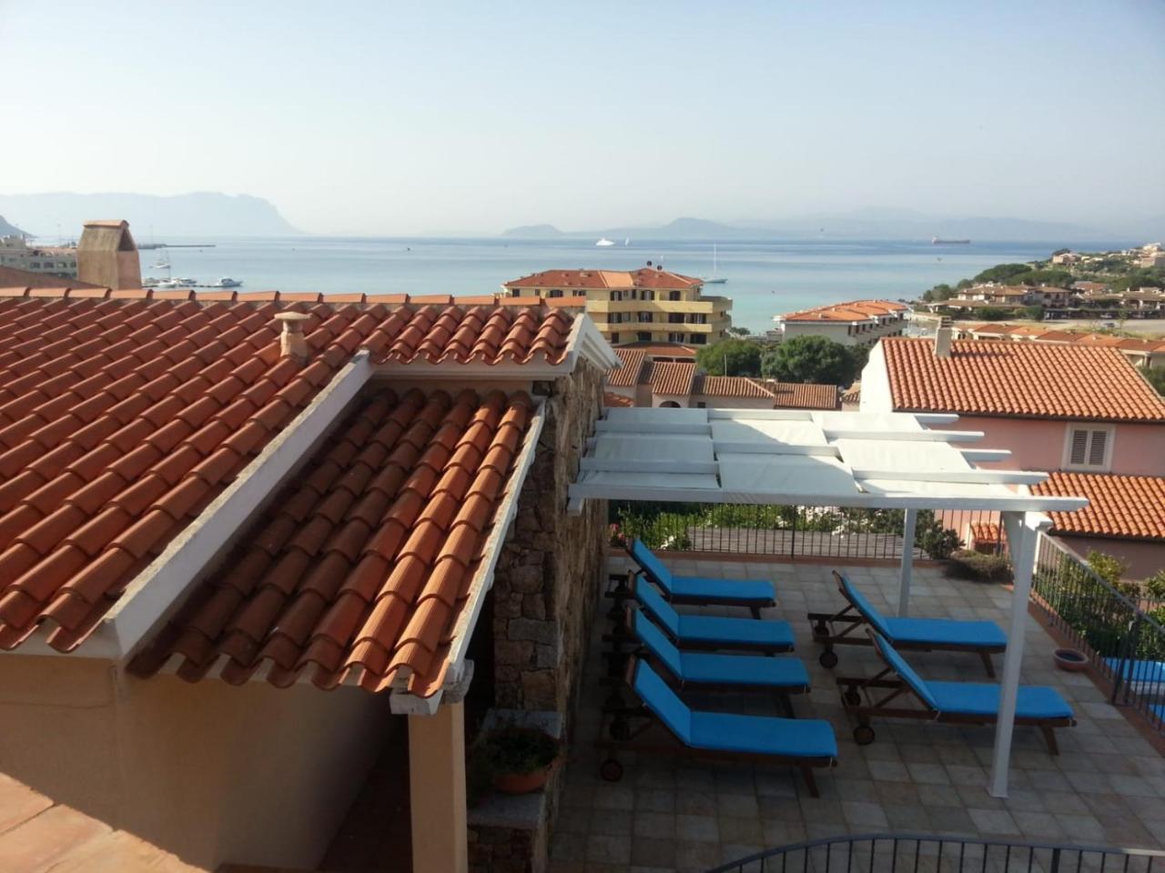 Sardinia Blu Residence Golfo Aranci Exterior foto
